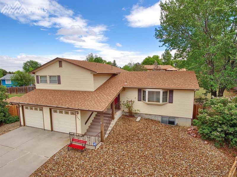 7237 River Bend Rd, Colorado Springs, CO 80911