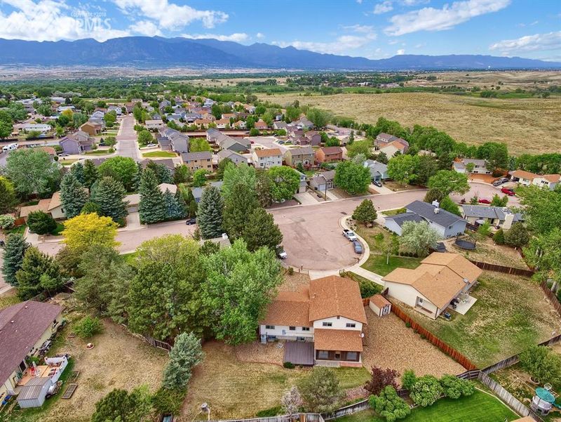 7237 River Bend Rd, Colorado Springs, CO 80911
