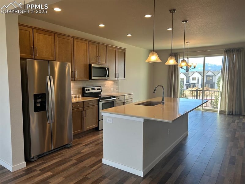 7238 Colebrook Ln, Colorado Springs, CO 80918