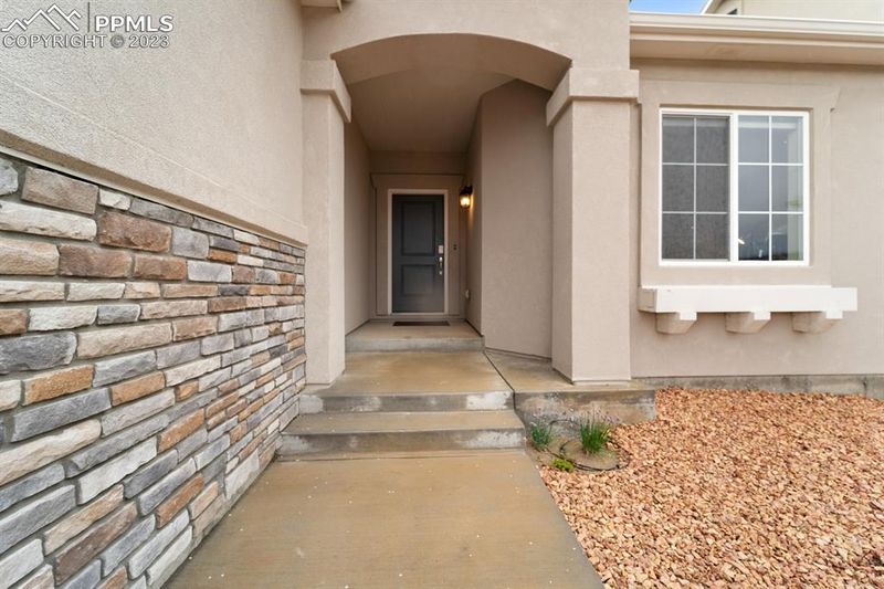 7239 Winslow Park Dr, Colorado Springs, CO 80922