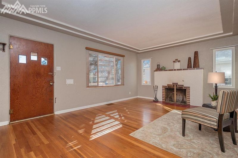 724 N Foote Ave, Colorado Springs, CO 80909