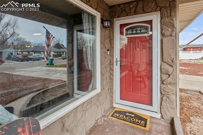 724 Hackberry Dr, Colorado Springs, CO 80911