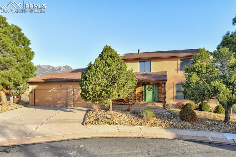 7240 Suntide Pl, Colorado Springs, CO 80919