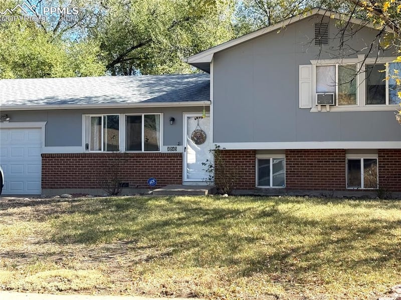 7245 Hermits Hollow Ct, Colorado Springs, CO 80911