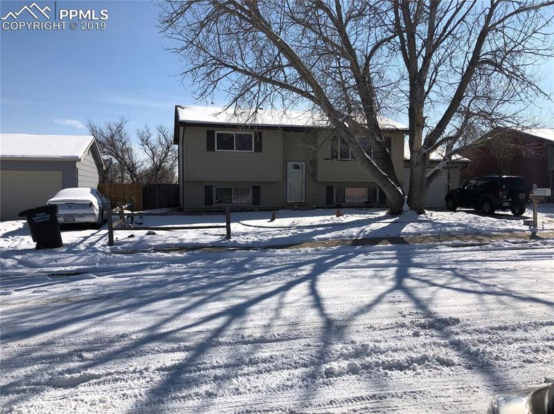7245 Yakima Way, Colorado Springs, CO 80915
