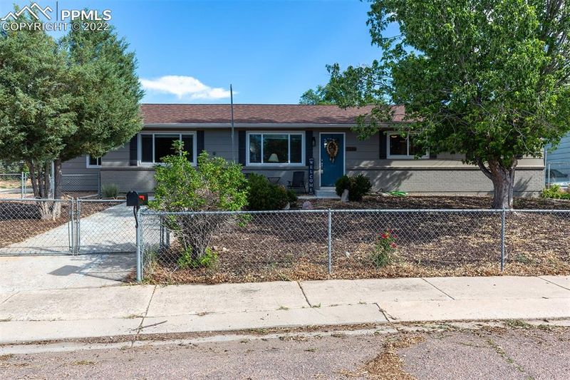 7246 N Sioux Cir, Colorado Springs, CO 80915