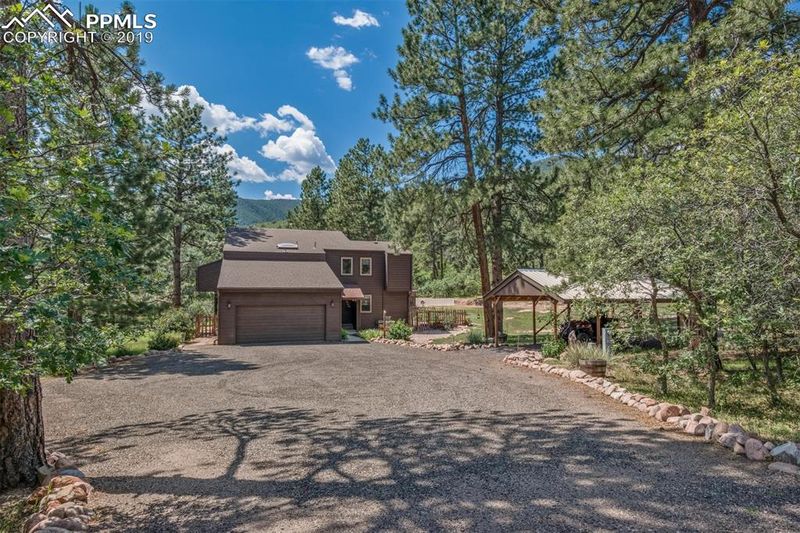 7249 Perry Park Blvd, Larkspur, CO 80118