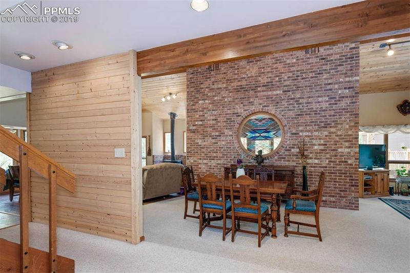 7249 Perry Park Blvd, Larkspur, CO 80118