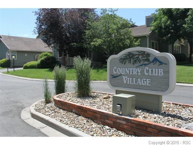 725 Crown Point Ln, Colorado Springs, CO 80906