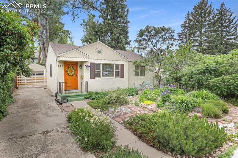 725 E Espanola St, Colorado Springs, CO 80907