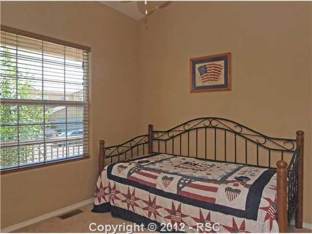 725 Rye Ridge Rd, Fountain, CO 80817