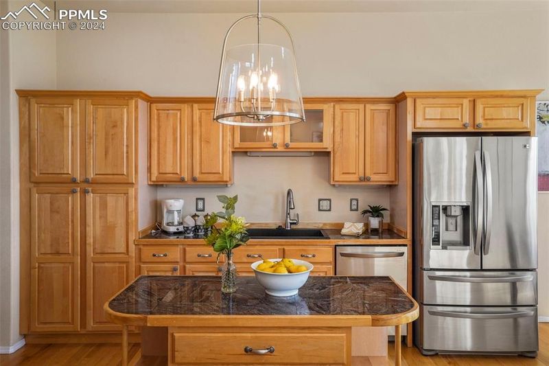 7250 Horseshoe Rd, Colorado Springs, CO 80923