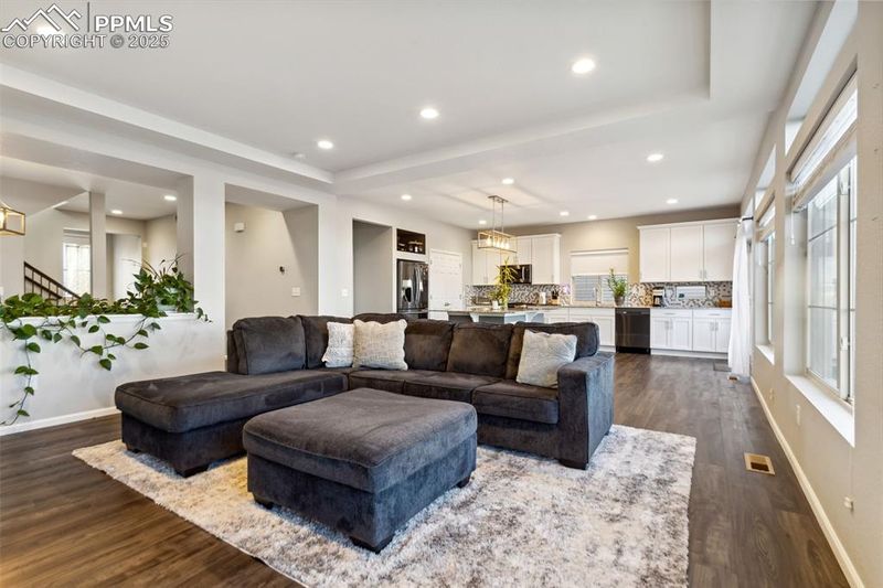 7251 Sedgerock Ln, Colorado Springs, CO 80927