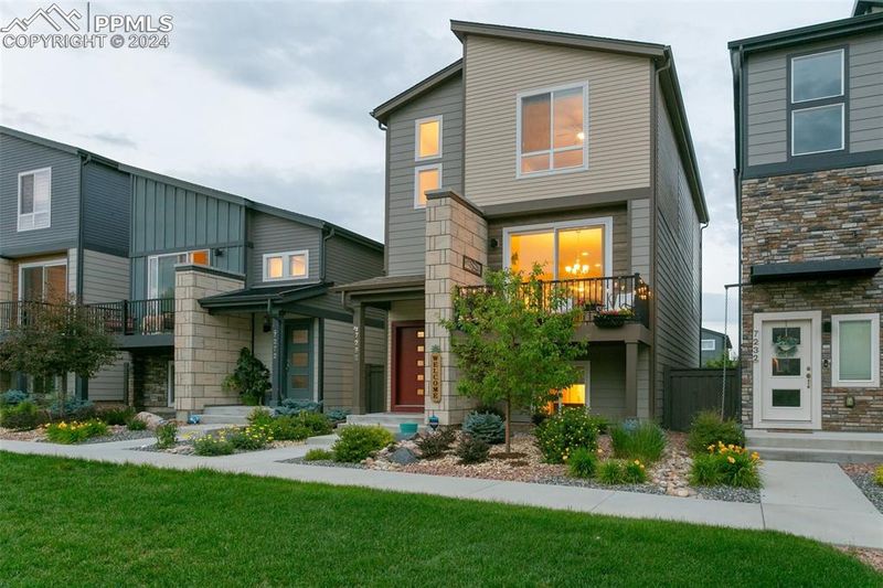 7252 Cedarbrook Ln, Colorado Springs, CO 80918