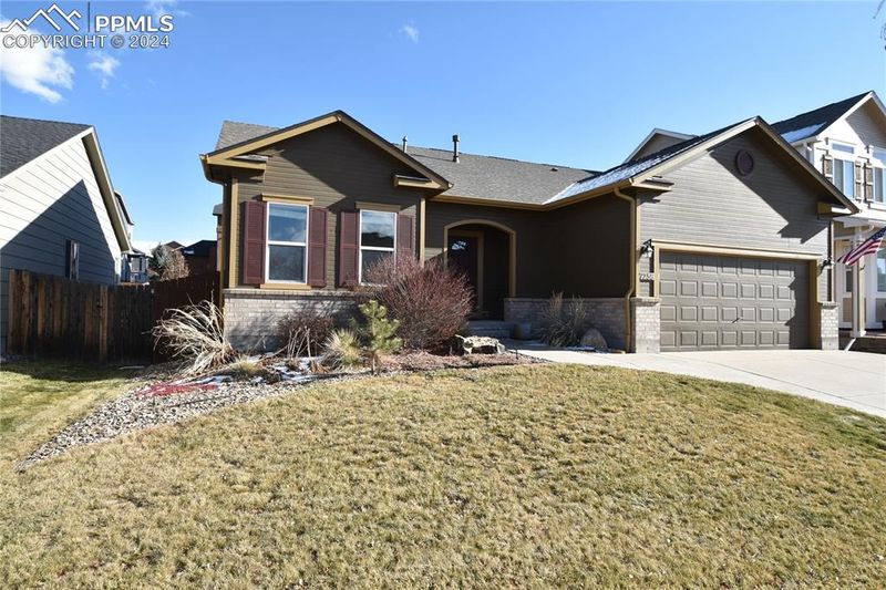 7256 Indian River Dr, Colorado Springs, CO 80923