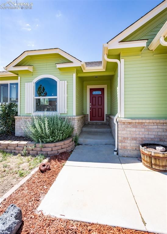 7260 Amberly Dr, Colorado Springs, CO 80923