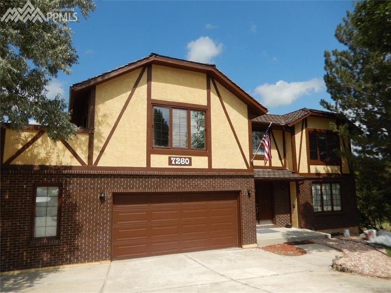 7260 Suntide Pl, Colorado Springs, CO 80919