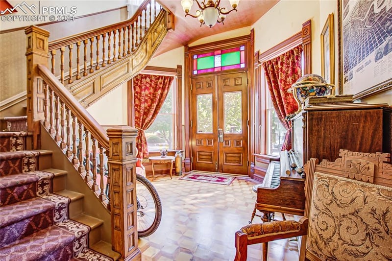 727 W 13th St, Pueblo, CO 81003