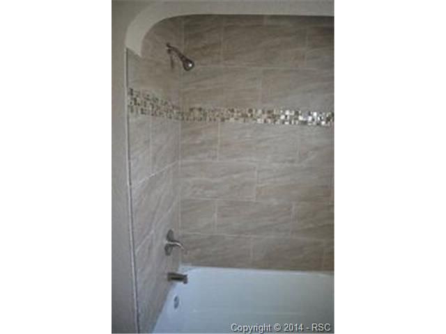 727 W Corona Ave, Pueblo, CO 81004