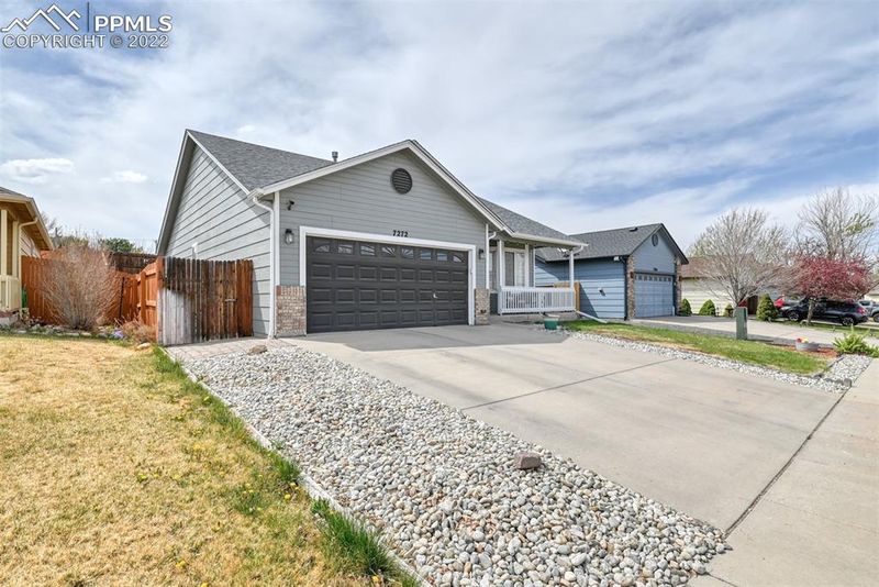 7272 Coral Ridge Dr, Colorado Springs, CO 80925