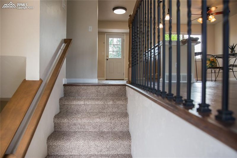 7275 N Sioux Cir, Colorado Springs, CO 80915