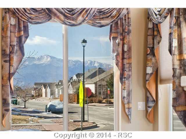 7289 Range Ranch Dr, Colorado Springs, CO 80923