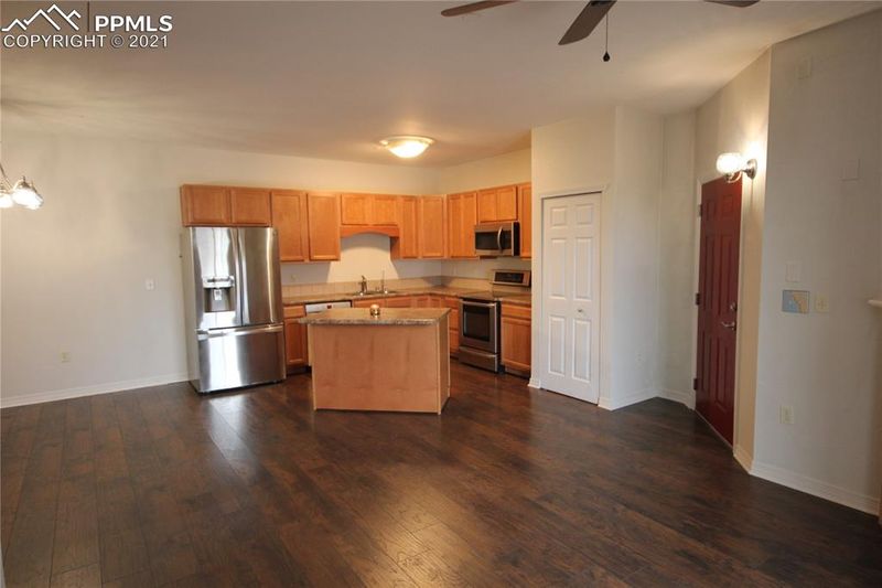 7292 S Blackhawk St #2-105, Englewood, CO 80112