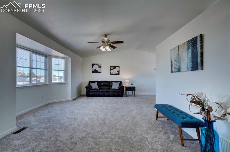 7293 Sue Ln, Colorado Springs, CO 80925