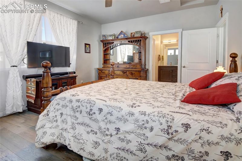 7303 Rosa Belle Hts, Colorado Springs, CO 80922