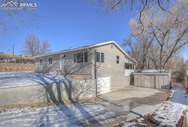731 Skyline Ave, Colorado Springs, CO 80905