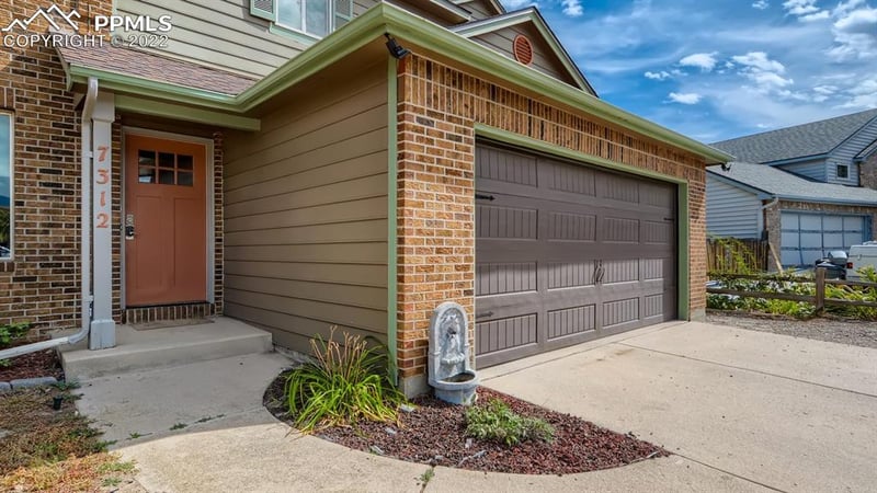 7312 Liberty Bell Dr, Colorado Springs, CO 80920
