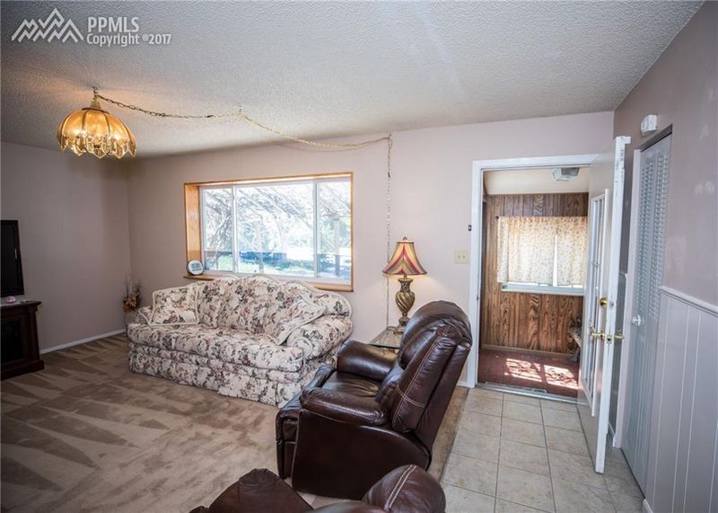 7315 Sugarloaf Ter, Fountain, CO 80817