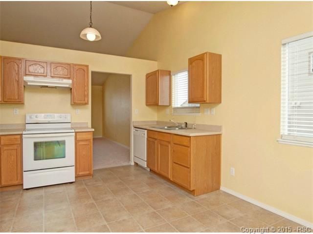 7329 Willowdale Dr, Fountain, CO 80817