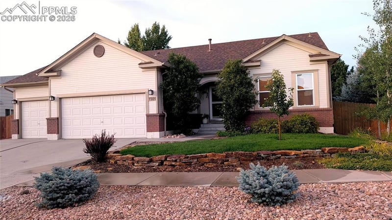 7331 Corsicana Dr, Colorado Springs, CO 80923