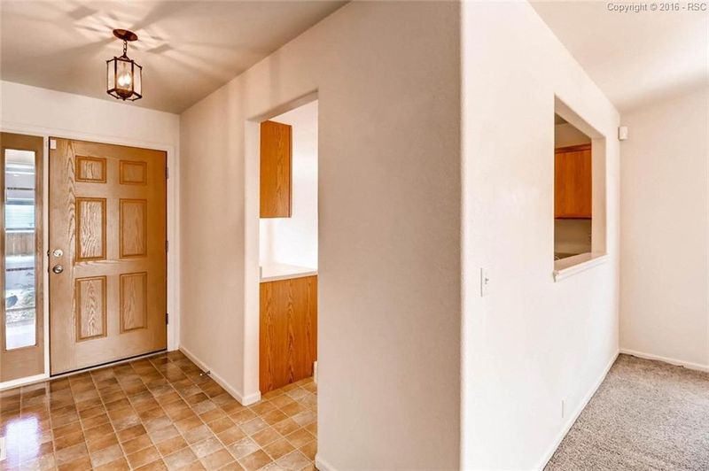7331 Glenburn Dr, Fountain, CO 80817