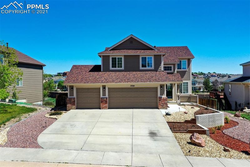 7334 Creekfront Dr, Fountain, CO 80817