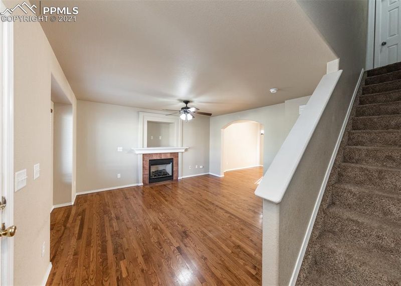 7335 Edgebrook Dr, Colorado Springs, CO 80922