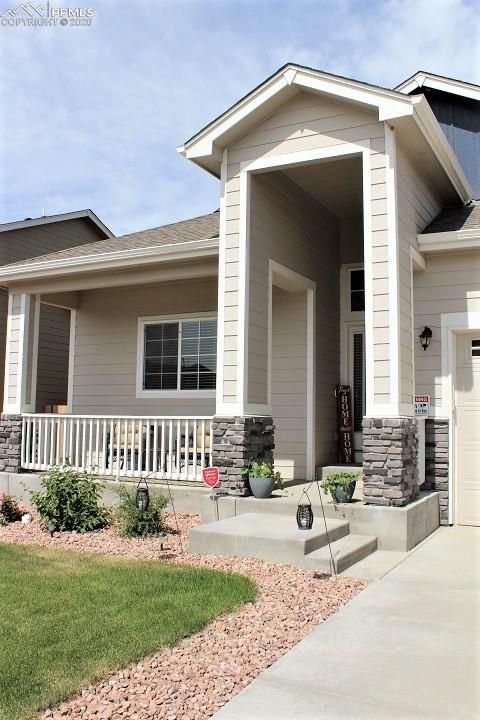 7344 Alpine Daisy Dr, Colorado Springs, CO 80925