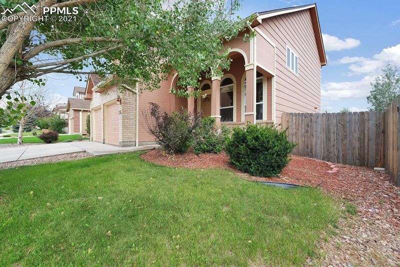 7347 Legend Hill Dr, Colorado Springs, CO 80923