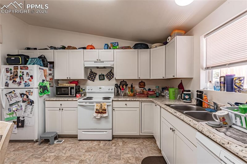 735 Vermijo Ave, Colorado Springs, CO 80903
