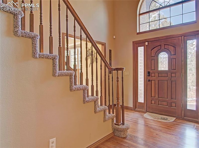 735 Winding Hills Dr, Monument, CO 80132