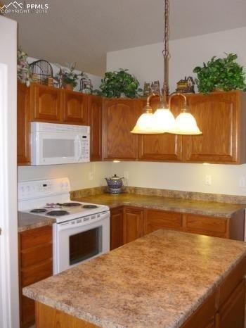 735 Winebrook Way, Colorado Springs, CO 80817