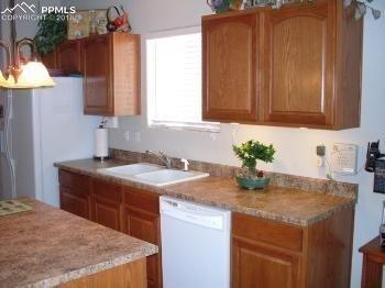 735 Winebrook Way, Colorado Springs, CO 80817