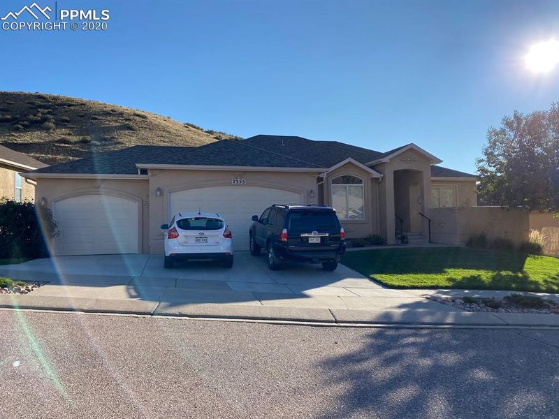 7355 Centennial Glen Dr, Colorado Springs, CO 80919