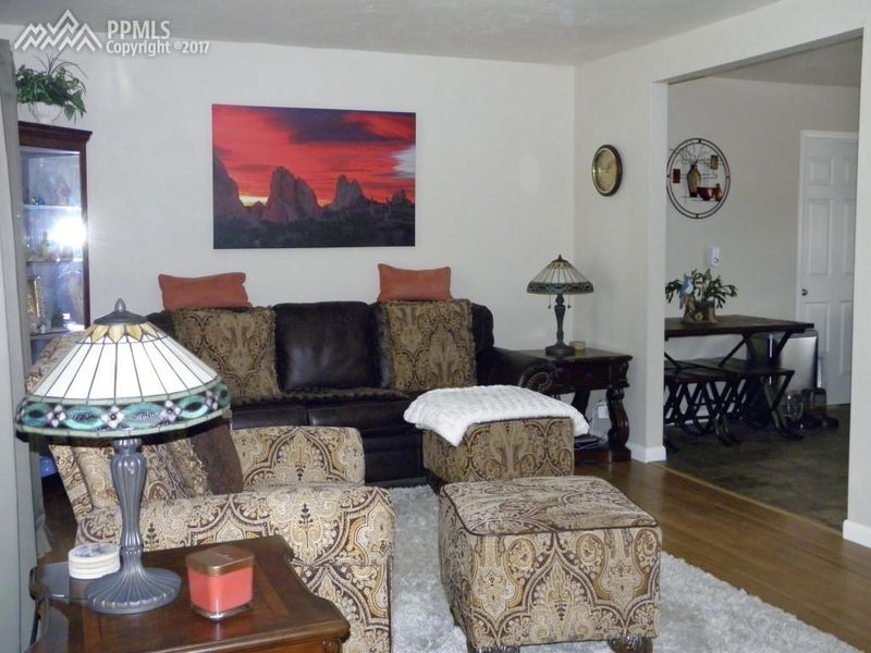 736 Hallam Ave, Colorado Springs, CO 80911