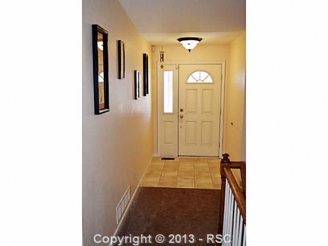 7365 Sue Ln, Colorado Springs, CO 80925