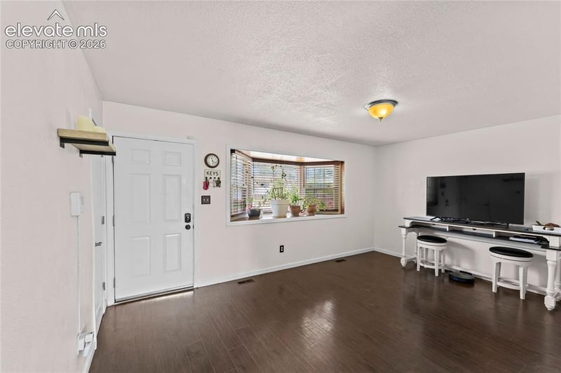 7368 Colonial Dr, Fountain, CO 80817