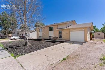 7370 Sugarloaf Ter, Fountain, CO 80817