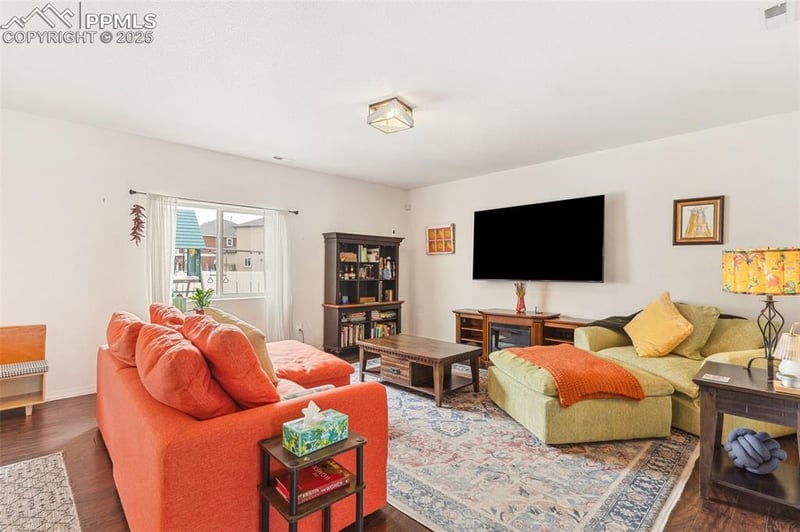 7373 Primavera Ln, Fountain, CO 80817