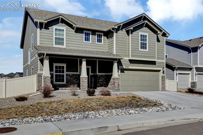 7374 Primavera Ln, Fountain, CO 80817